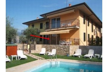 Italia Privát Brenzone, Exterior